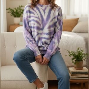 Design History Lavender and White Tie-Dye Sweater